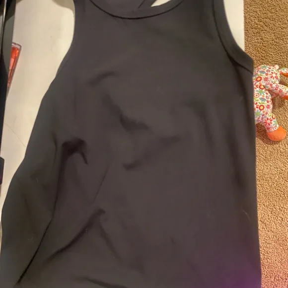 Lululemon Street Tanktop - Picture 2 of 2